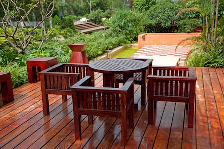 Deck finishing